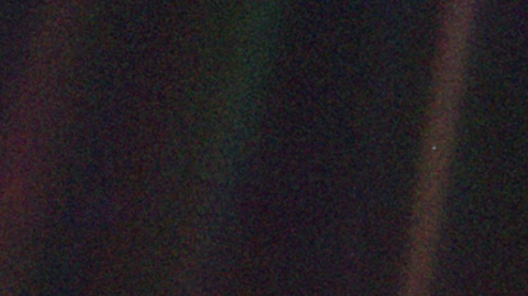 pale blue dot photo